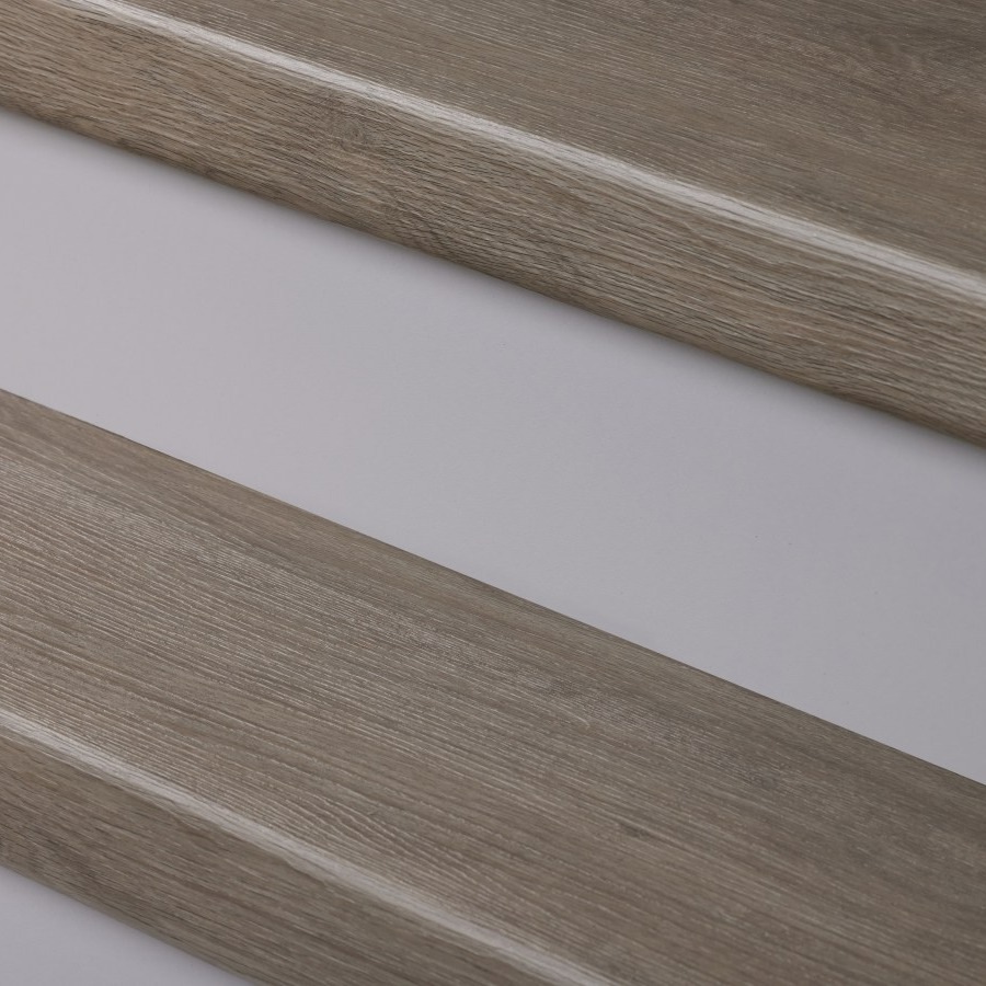 PVC-traprenovatie Maas wit stootbord